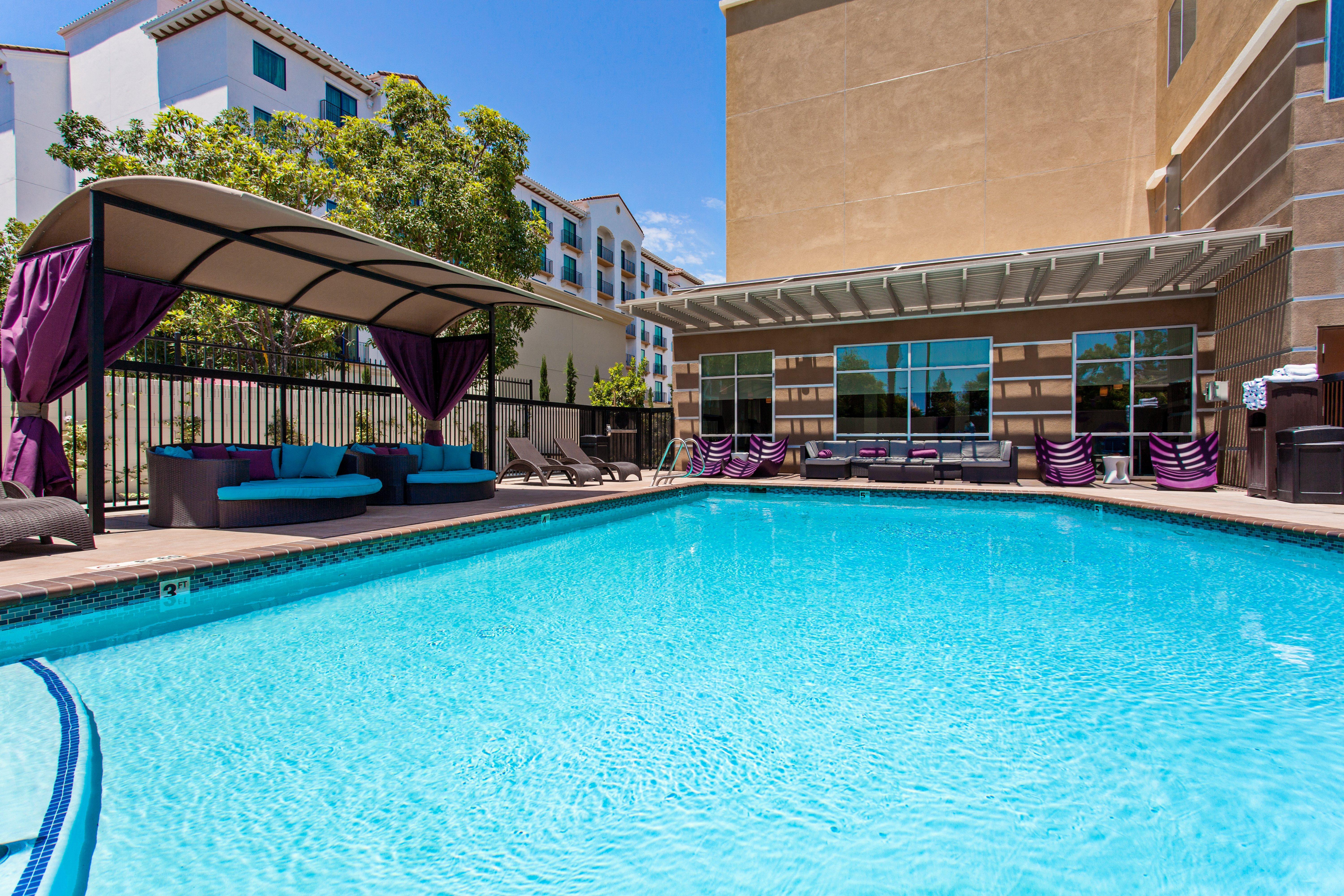 Holiday Inn Express & Suites Anaheim Resort Area By Ihg Eksteriør bilde