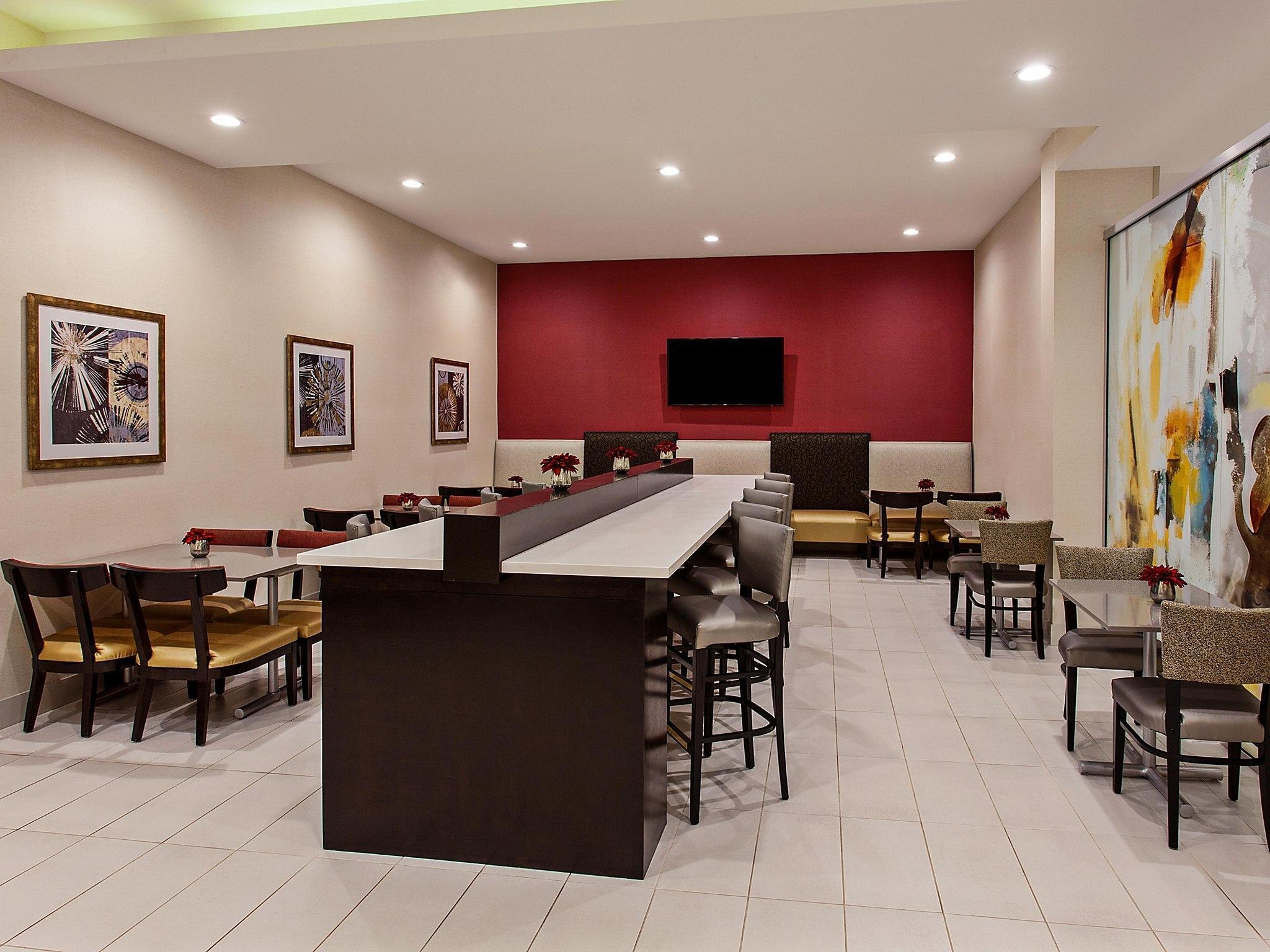 Holiday Inn Express & Suites Anaheim Resort Area By Ihg Eksteriør bilde